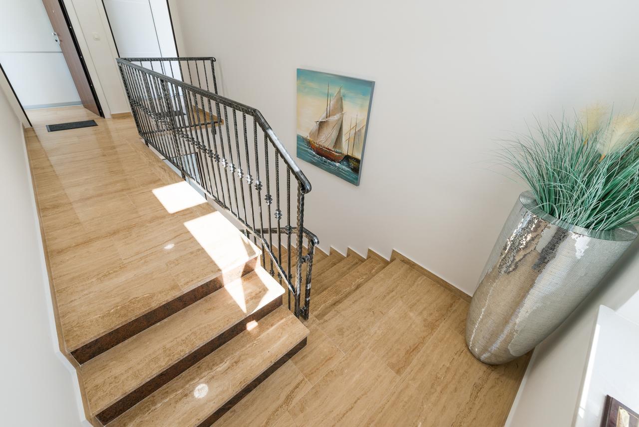 Apartments Corkovic 维尔 外观 照片